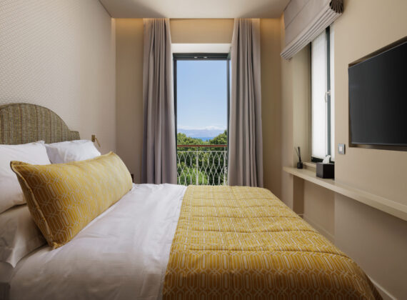 Classic Double Rooms with Sea View Balcony