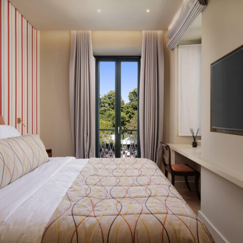 Classic Double Rooms with Private Balcony