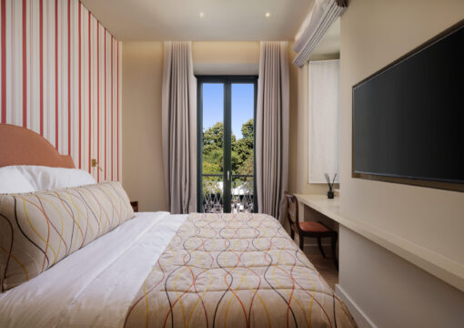 Classic Double Rooms with Private Balcony